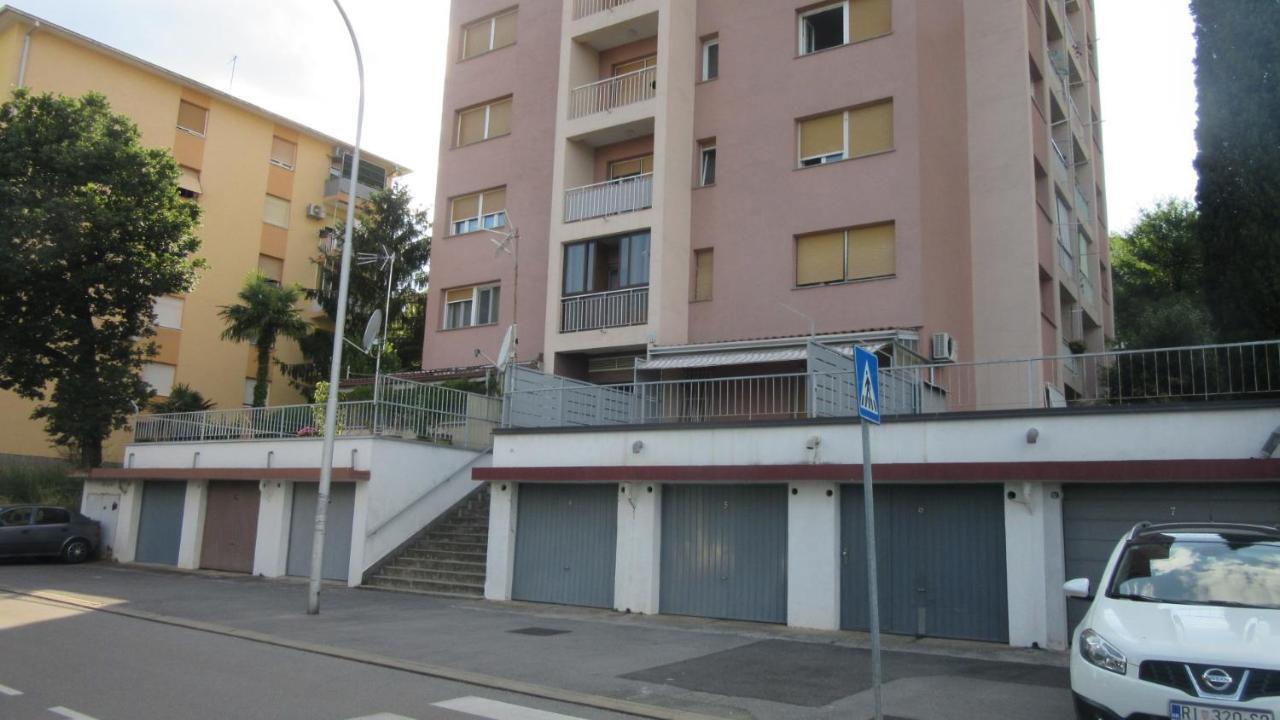 Apartman Dora Opatija Luaran gambar