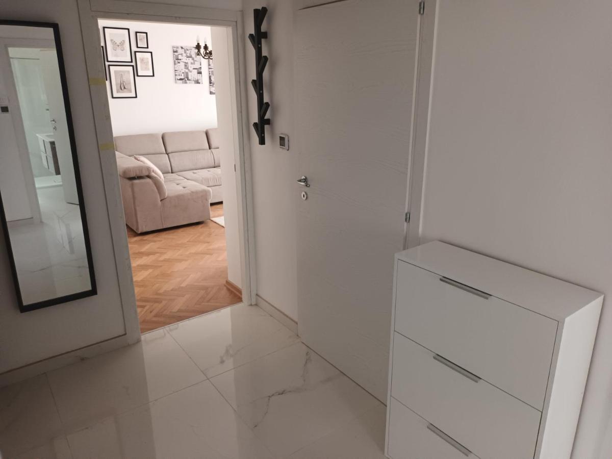 Apartman Dora Opatija Luaran gambar